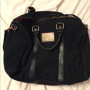 Rate Victoria’s Secret Purse